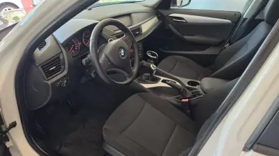 BMW X1 2011 - 9900 EUR, 192351 km - AUTO.MOTO.pt - 192351km - foto 6 de 52