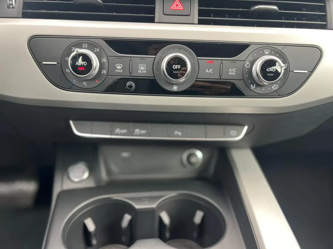Audi A4 Avant 2021 - 25000 EUR, 113046 km - AUTO.MOTO.pt - 113046km - foto 13 de 16