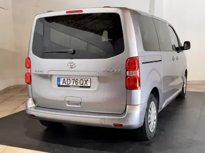 Toyota Proace Verso 2020 - 28900 EUR, 168506 km - AUTO.MOTO.pt - 168506km - foto 5 de 20