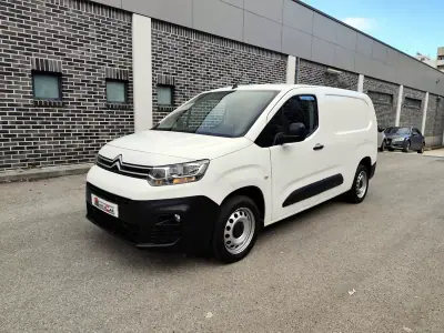 Citroën Berlingo 1.6 HDI ,3 Lug. Longa , Iva dedutivel 2019 - 13480 EUR, 182000 km - AUTO.MOTO.pt - 182000km - foto 5 de 28