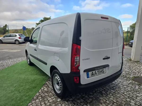 Mercedes-Benz Citan 2020 - 13450 EUR, 121000 km - AUTO.MOTO.pt - 121000km - foto 5 de 10