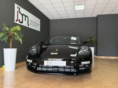 Porsche Panamera Sport Turismo 2020 - 63990 EUR, 148987 km - AUTO.MOTO.pt - 148987km - foto 3 de 27