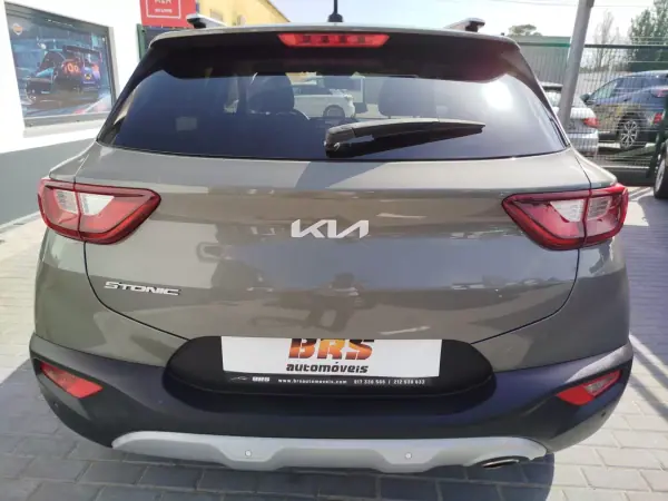 Kia Stonic 2022 - 17450 EUR, 63373 km - AUTO.MOTO.pt - 63373km - foto 4 de 20