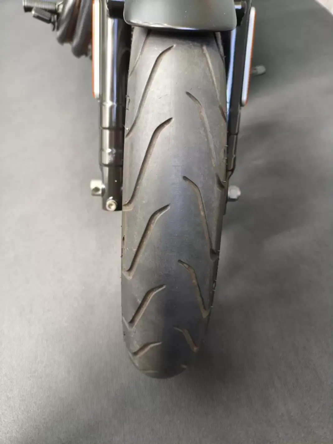 Harley-Davidson Dyna Glide Street Bob 2016 - 5950 EUR, 3000 km - AUTO.MOTO.pt - 3000km - foto 21 de 21