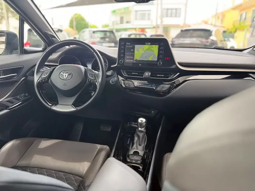 Toyota C-HR 2020 - 24400 EUR, 57145 km - AUTO.MOTO.pt - 57145km - foto 29 de 40