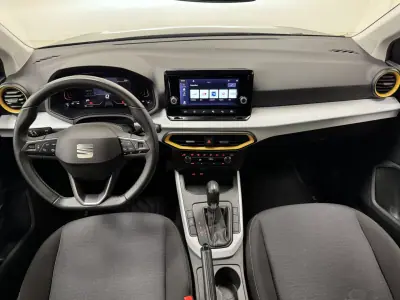 SEAT Arona 2023 - 18990 EUR, 63000 km - AUTO.MOTO.pt - 63000km - foto 12 de 29