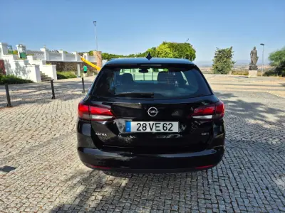 Opel Astra Sports Tourer 2018 - 11900 EUR, 164976 km - AUTO.MOTO.pt - 164976km - foto 4 de 21