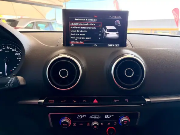 Audi A3 Sportback 2015 - 17950 EUR, 138811 km - 138811km - foto 24 de 40