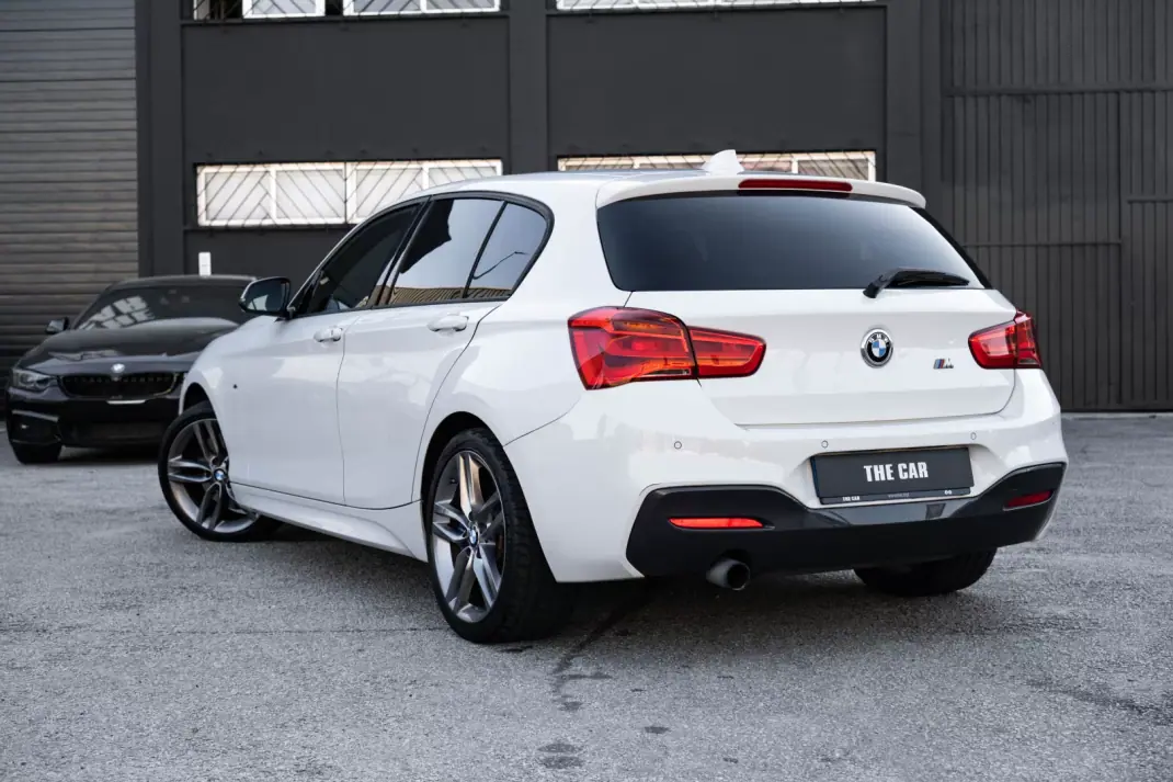 BMW 116 2016 - 14999 EUR, 111850 km - 111850km - foto 3 de 21