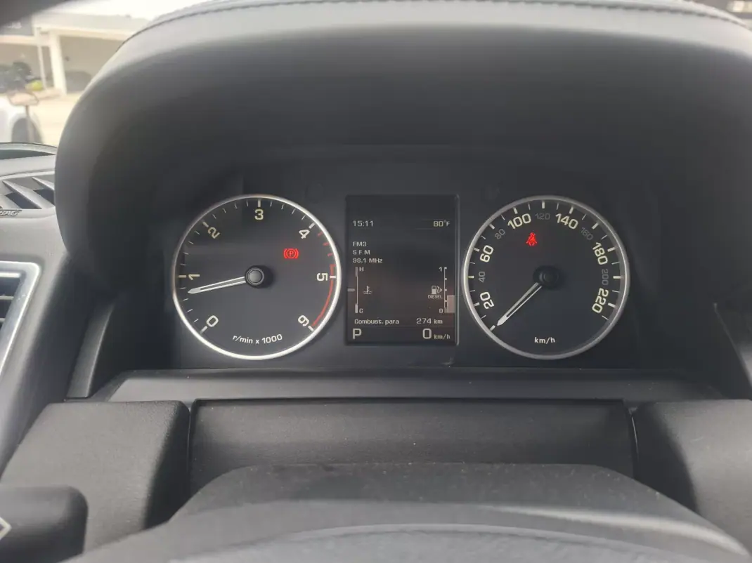 Land Rover Range Rover Sport 2012 - 23500 EUR, 114000 km - 114000km - foto 15 de 19