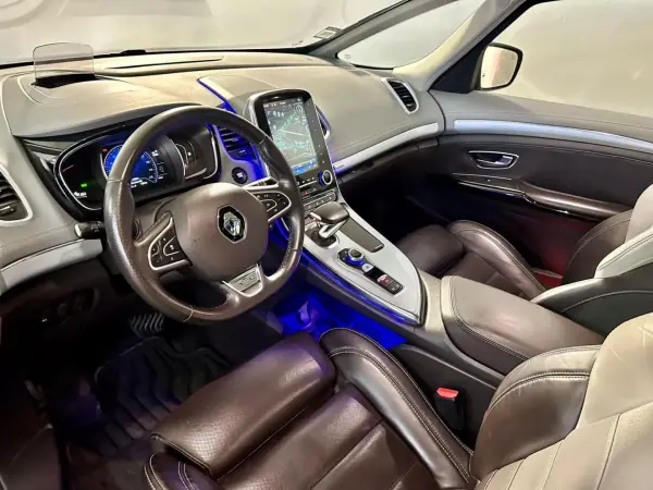 Renault Espace 2016 - 16500 EUR, 163000 km - AUTO.MOTO.pt - 163000km - foto 14 de 49