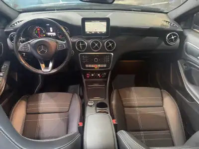 Mercedes-Benz A 200 2016 - 18450 EUR, 188000 km - AUTO.MOTO.pt - 188000km - foto 26 de 42