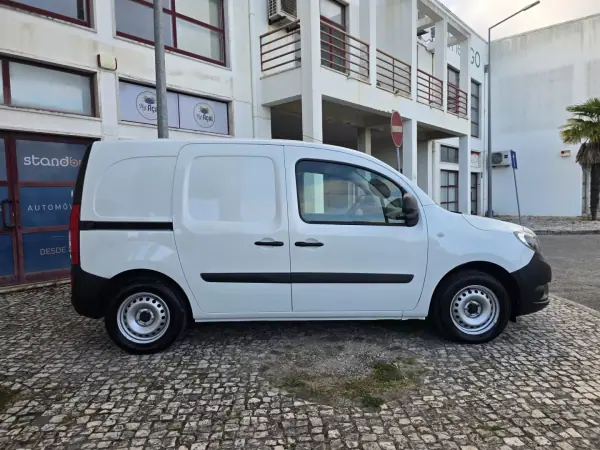 Mercedes-Benz Citan 2020 - 13450 EUR, 121000 km - AUTO.MOTO.pt - 121000km - foto 2 de 10