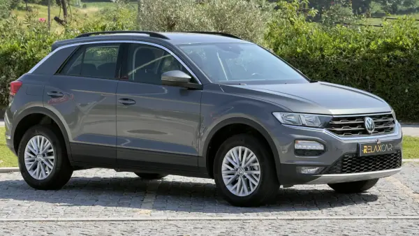 Volkswagen T-Roc 2019 - 16000 EUR, 195000 km - AUTO.MOTO.pt - 195000km - foto 16 de 26