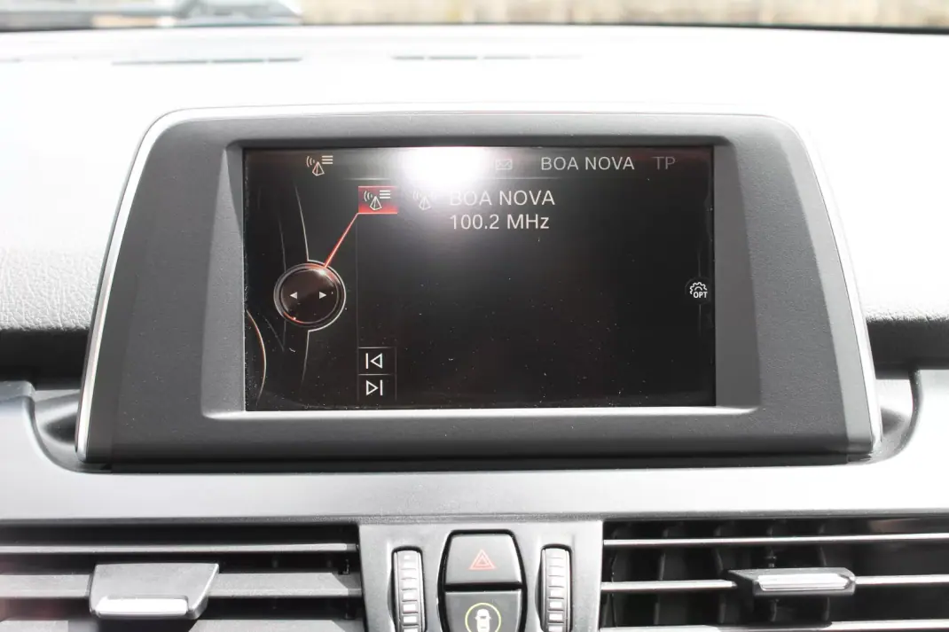 BMW 216 Active Tourer 2017 - 13900 EUR, 169000 km - 169000km - foto 26 de 35