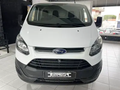 Ford 2014 - 14800 EUR, 166748 km - AUTO.MOTO.pt - 166748km - foto 5 de 18