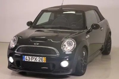 MINI John Cooper Works 2015 - 22950 EUR, 65169 km - AUTO.MOTO.pt - 65169km - foto 14 de 50
