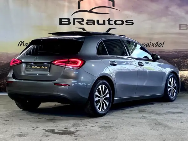 Mercedes-Benz A 180 2022 - 30900 EUR, 92949 km - AUTO.MOTO.pt - 92949km - foto 6 de 29