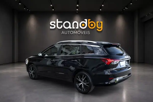 MG MG5 2023 - 23950 EUR, 8000 km - AUTO.MOTO.pt - 8000km - foto 4 de 16