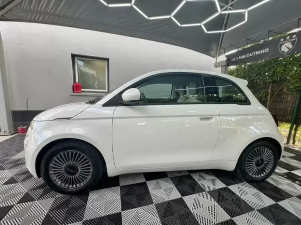 Fiat 500e 23,8kWh 2025 Electric