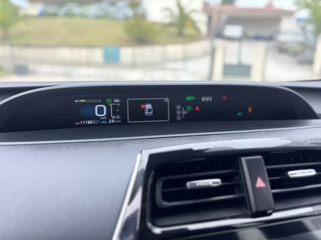 Toyota Prius 2019 - 19900 EUR, 111000 km - 111000km - foto 16 de 21