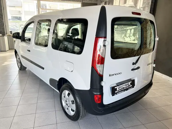 Renault Kangoo 2021 - 15800 EUR, 67687 km - AUTO.MOTO.pt - 67687km - foto 3 de 22
