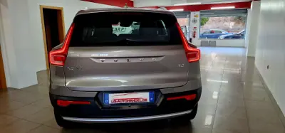 Volvo XC 40 2021 - 23950 EUR, 102307 km - 102307km - foto 17 de 64
