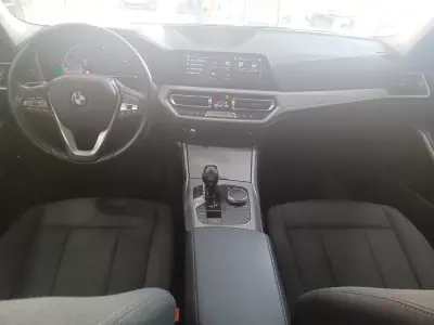 BMW 330 2021 - 27890 EUR, 51862 km - AUTO.MOTO.pt - 51862km - foto 19 de 37