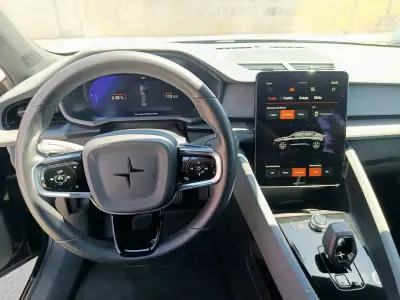 Polestar 2 2022 - 25900 EUR, 116000 km - AUTO.MOTO.pt - 116000km - foto 7 de 12