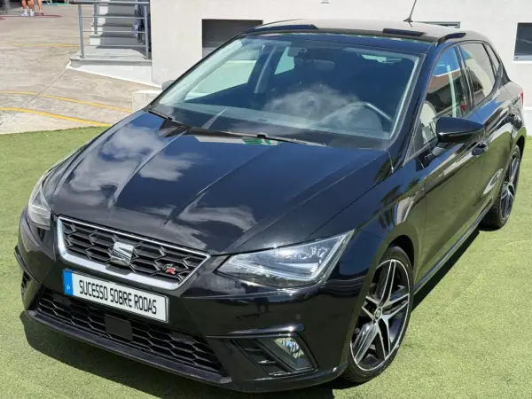 SEAT Ibiza 2019 - 17990 EUR, 93681 km - AUTO.MOTO.pt - 93681km - foto 3 de 19