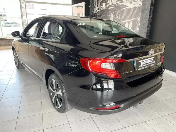 Fiat Tipo Sedan 1.3 MJET 2016 Diesel — 147 438 km Fiat Tipo Sedan 1.3 MJET 2016 Diesel