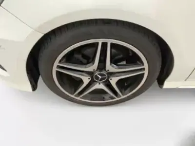 Mercedes-Benz A 180 2013 - 18990 EUR, 165740 km - AUTO.MOTO.pt - 165740km - foto 11 de 11