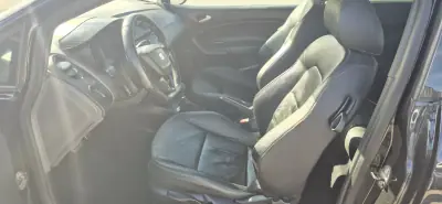 SEAT Ibiza 2011 - 12900 EUR, 126027 km - AUTO.MOTO.pt - 126027km - foto 27 de 39