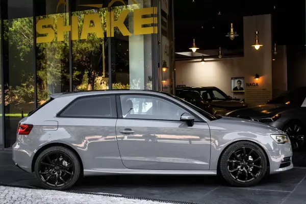 Audi A3 2014 - 12890 EUR, 182486 km - AUTO.MOTO.pt - 182486km - foto 5 de 30