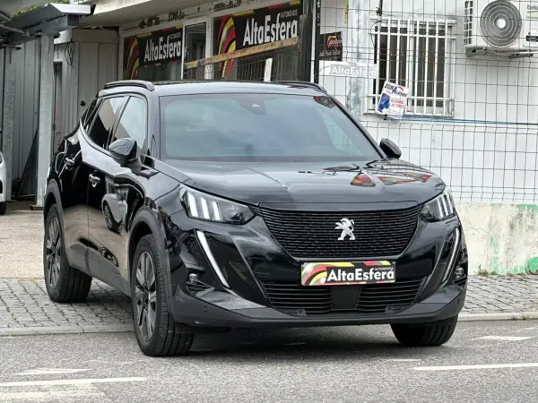 Peugeot e-2008 2022 - 23900 EUR, 40274 km - AUTO.MOTO.pt - 40274km - foto 10 de 35
