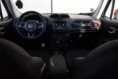 Jeep Renegade 2020 - 27500 EUR, 24000 km - AUTO.MOTO.pt - 24000km - foto 20 de 42