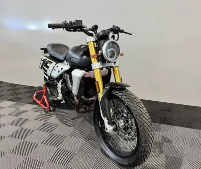 2022 - 5750 EUR, 5500 km - AUTO.MOTO.pt - 5500km - foto 5 de 27