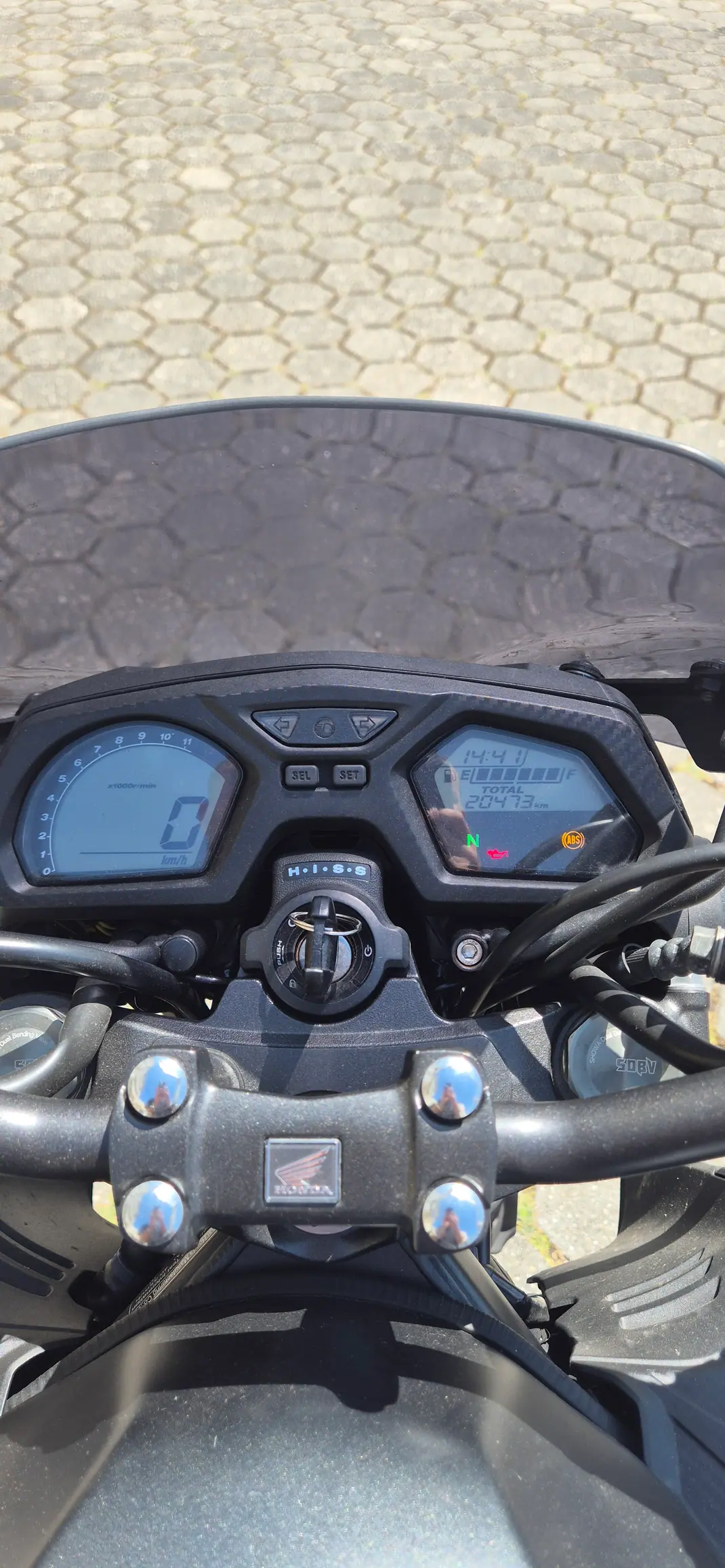 Honda CB650F 2019 - 6200 EUR, 20000 km - AUTO.MOTO.pt - 20000km - foto 3 de 13