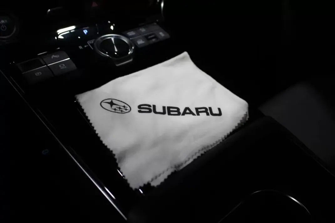 Subaru Solterra 2022 - 29750 EUR, 36000 km - 36000km - foto 40 de 41