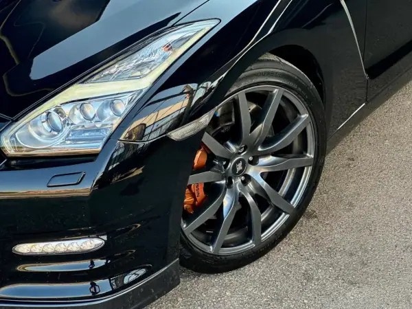 Nissan GT-R 2014 - 129900 EUR, 116000 km - AUTO.MOTO.pt - 116000km - foto 6 de 18
