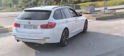 BMW 318 2019 - 19000 EUR, 130000 km - AUTO.MOTO.pt - 130000km - foto 12 de 12