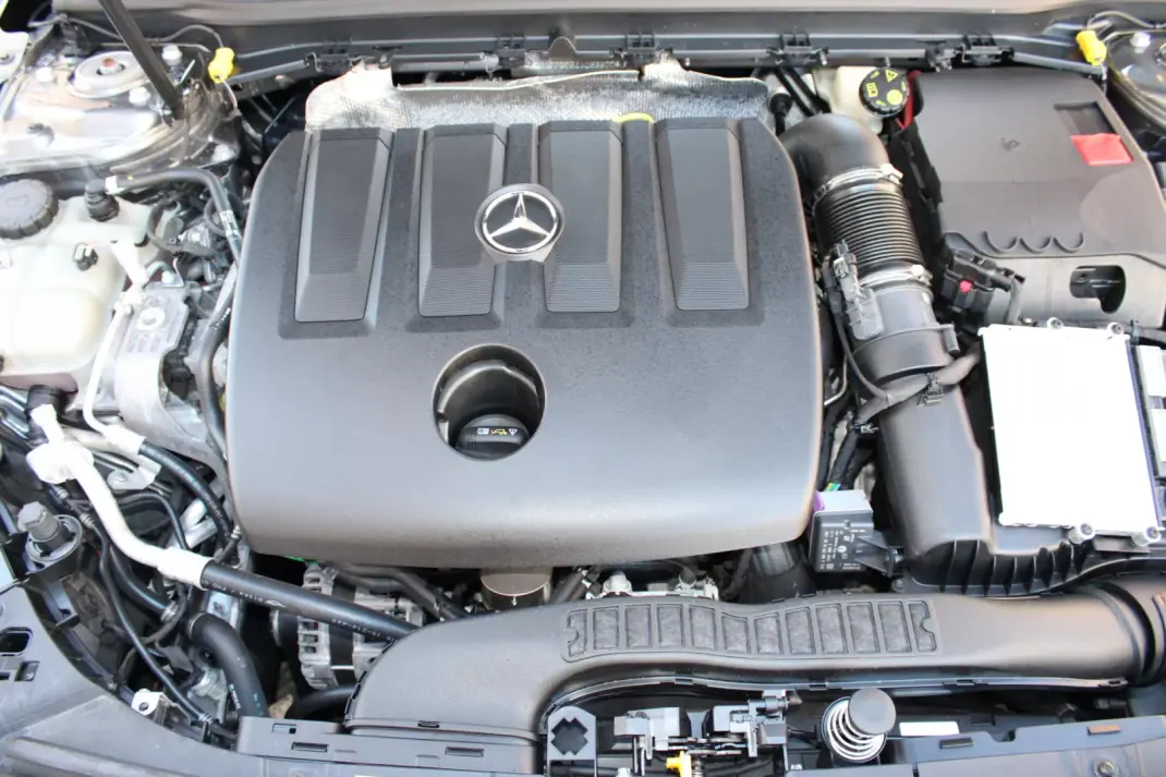Mercedes-Benz A 180 2019 - 25900 EUR, 73000 km - 73000km - foto 10 de 47