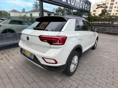 Volkswagen 1.2 TDi Confortline 2023 - 23900 EUR, 63150 km - AUTO.MOTO.pt - 63150km - foto 9 de 12