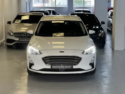 Ford Focus SW 2020 - 12990 EUR, 170000 km - AUTO.MOTO.pt - 170000km - foto 30 de 38