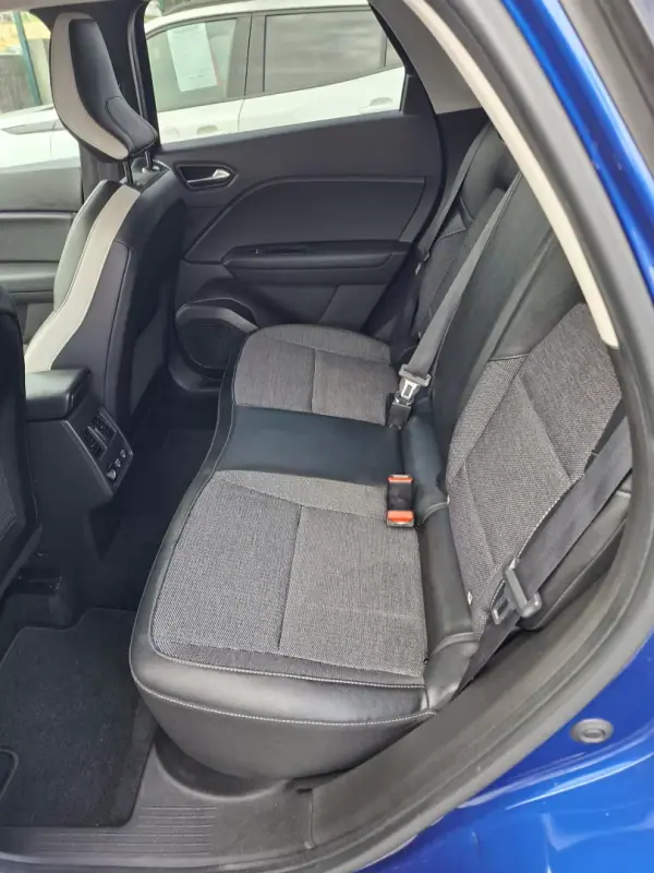 Renault Captur 2022 - 17750 EUR, 60500 km - AUTO.MOTO.pt - 60500km - foto 16 de 29
