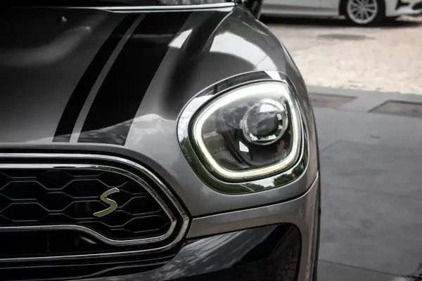 MINI Countryman 2018 - 19990 EUR, 92179 km - AUTO.MOTO.pt - 92179km - foto 8 de 44