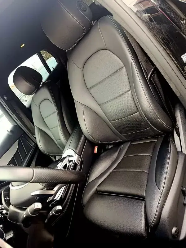 Mercedes-Benz GLC 250 2017 - 35000 EUR, 152236 km - AUTO.MOTO.pt - 152236km - foto 12 de 26