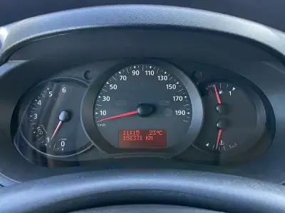 Renault Kangoo 1.5 dCi Longa IVA Dedutível 2021 - 13900 EUR, 151000 km - AUTO.MOTO.pt - 151000km - foto 26 de 27
