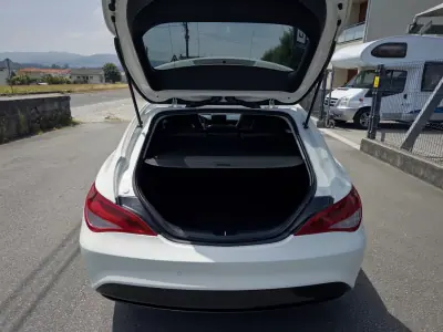 Mercedes-Benz CLA 180 2017 - 17500 EUR, 206000 km - AUTO.MOTO.pt - 206000km - foto 8 de 51