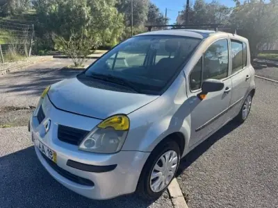 Renault Modus 2005 - 2500 EUR, 284633 km - AUTO.MOTO.pt - 284633km - foto 8 de 17